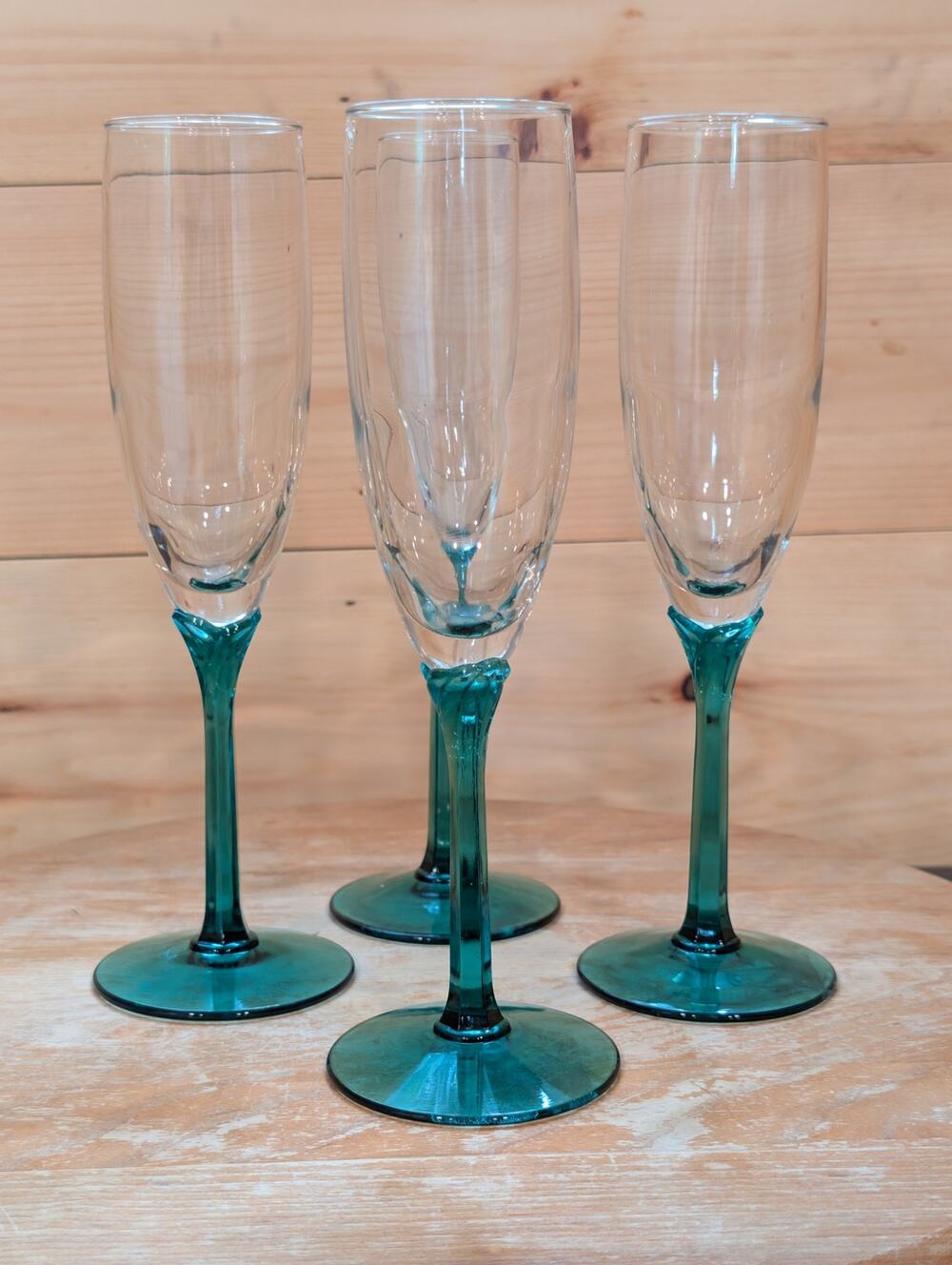 Set of 4 Libbey Domaine Juniper Green Champagne Flutes - Vintage Green Glasses